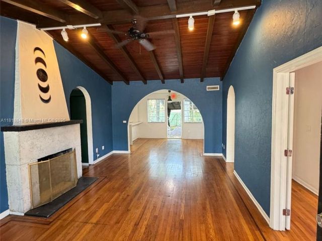 Home for rent at 1247 Alton Rd - photo 6146963