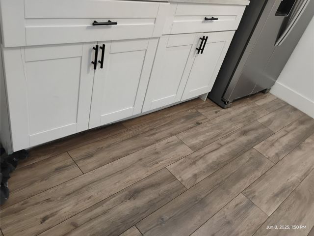 Home for sale at 1051 SW 31st St - photo 6165857