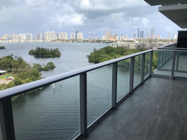 Apartment for sale  Unit #1005 - photo 6171288