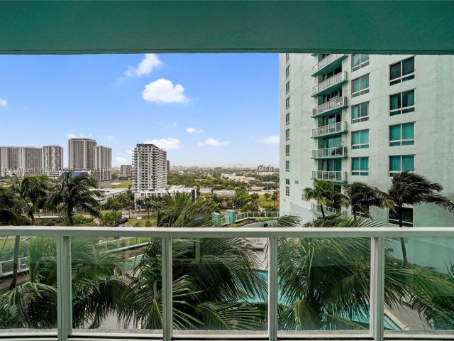 Apartment for sale  Unit #1411 - photo 6167380