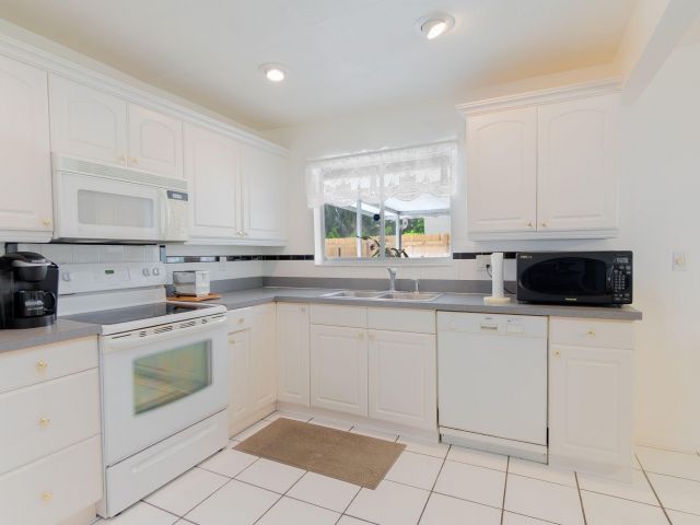 Home for sale at 3623 Walden Lane - photo 6166869