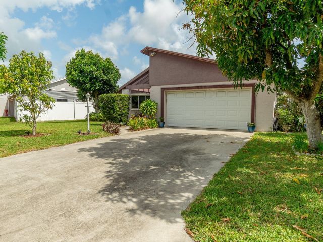 Home for sale at 3623 Walden Lane - photo 6166881