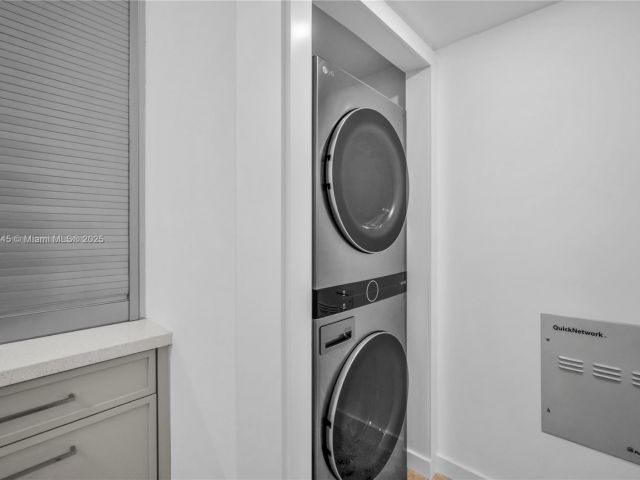 Apartment for sale  Unit #407 - photo 6219676