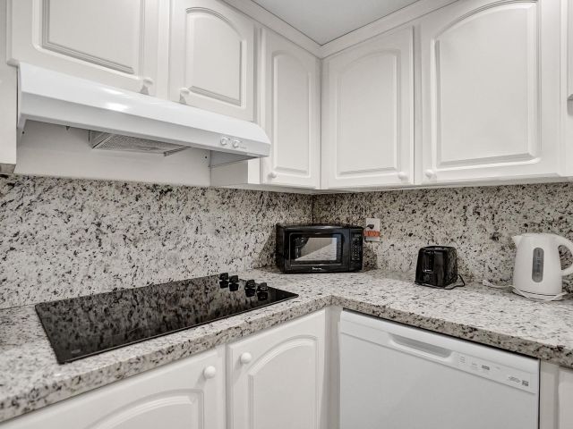 Apartment for sale  Unit #5K - photo 6141542