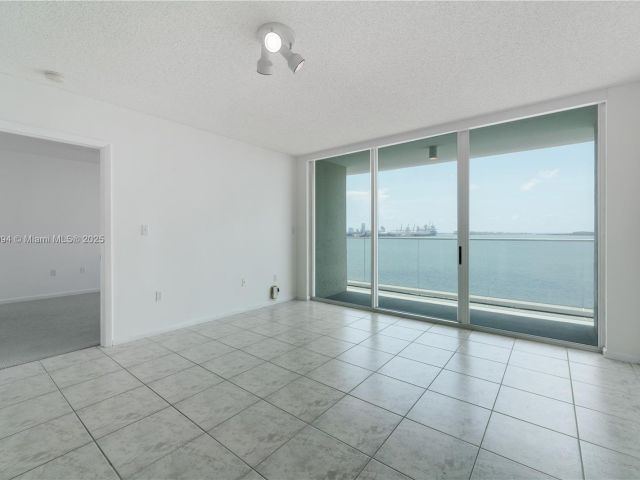 Apartment for rent  Unit #1103 - photo 6141446