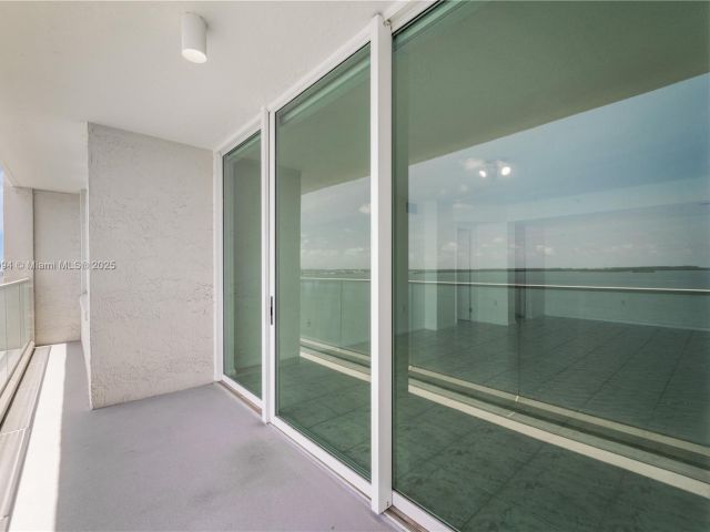 Apartment for rent  Unit #1103 - photo 6141449