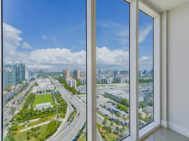 2-bedroom condo for sale in Sunny Isles Beach - 16699 Collins Ave 2107 - MondialRealty