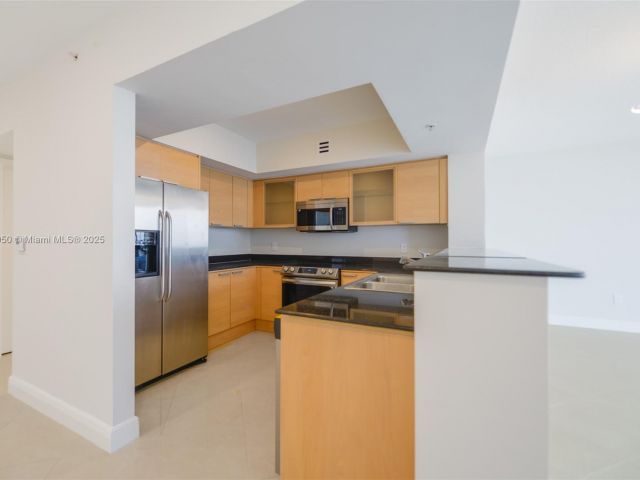 Apartment for sale  Unit #2107 - photo 6768740