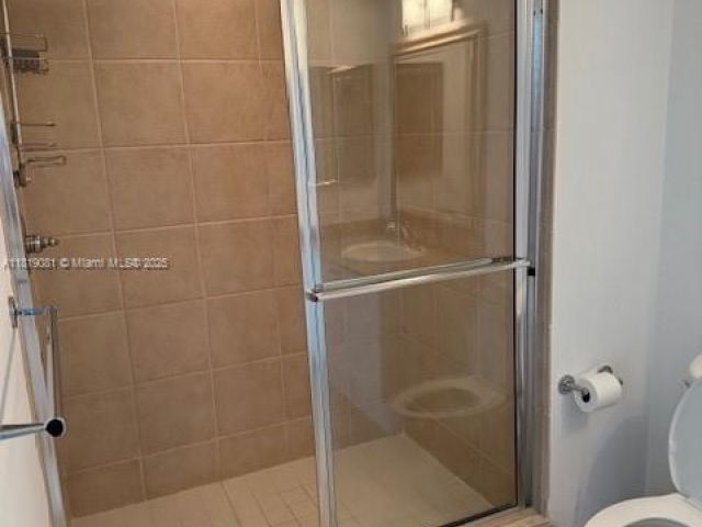 Apartment for rent  Unit #1815 - photo 6140685