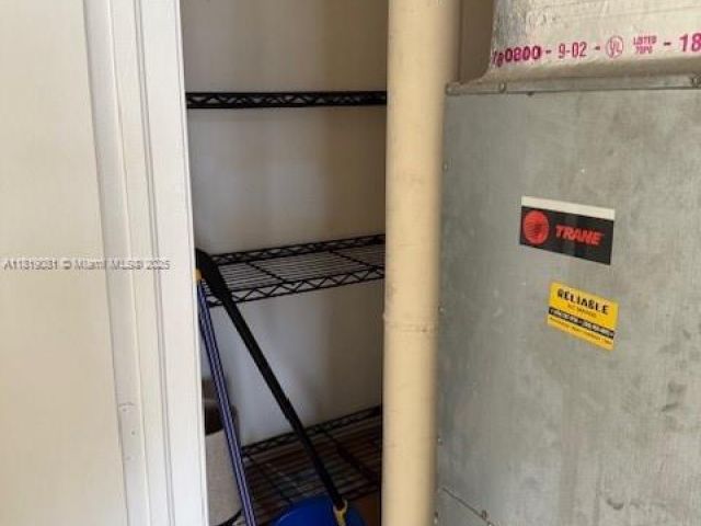 Apartment for rent  Unit #1815 - photo 6140686