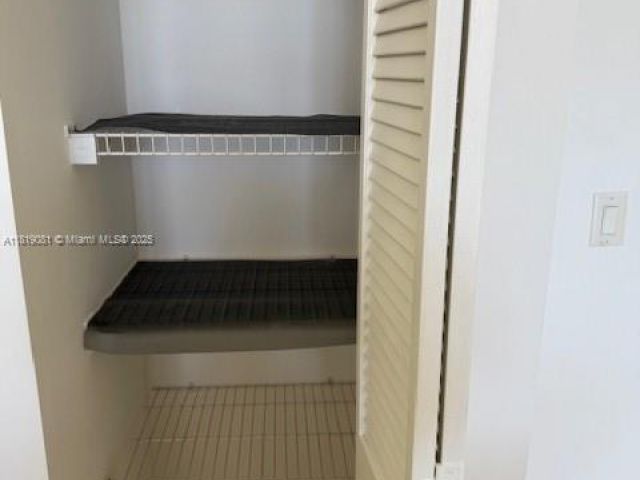 Apartment for rent  Unit #1815 - photo 6140688