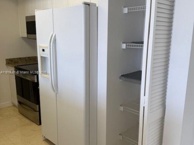 Apartment for rent  Unit #1815 - photo 6140693