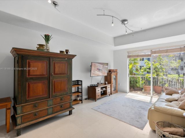 Home for sale at 20820 NE 30th Pl - photo 6140418