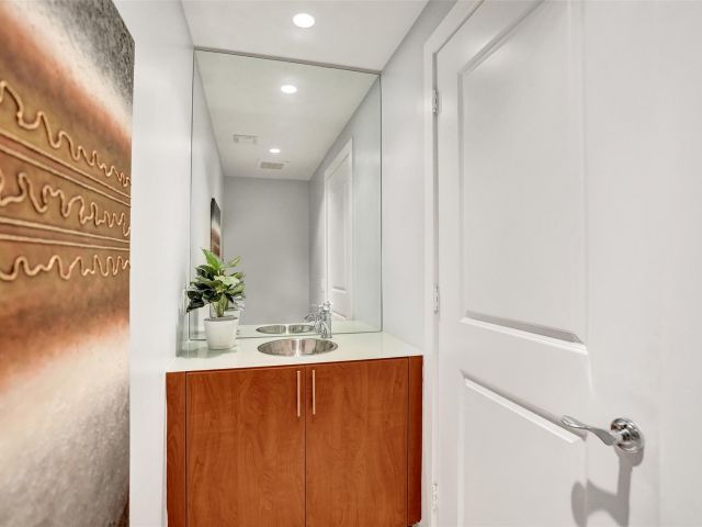 Apartment for sale  Unit #1209 - photo 6145571