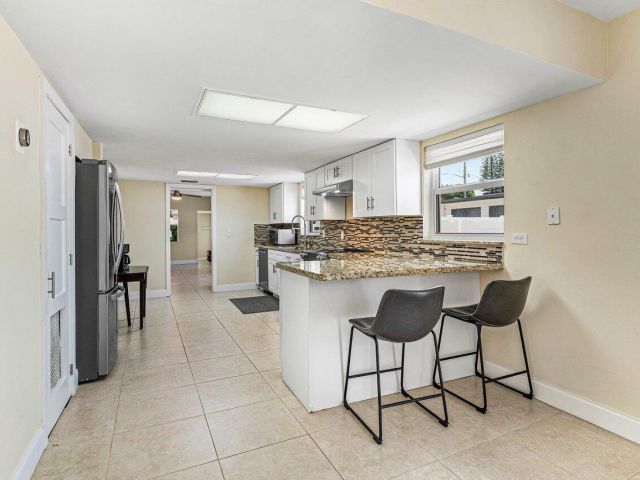 Home for sale at 123 NW 6th Avenue - photo 6141733