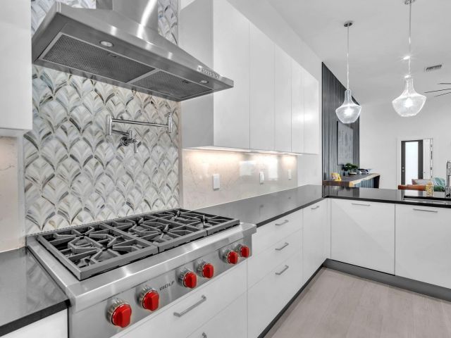 Home for sale at 5827 Brookfield Cir W - photo 6165041