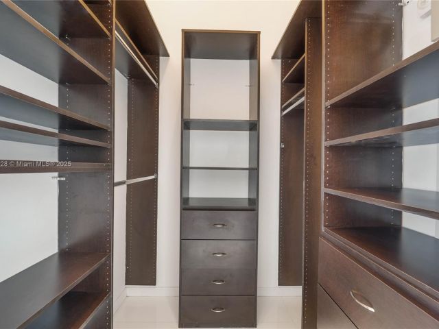 Apartment for sale  Unit #2807 - photo 6143502