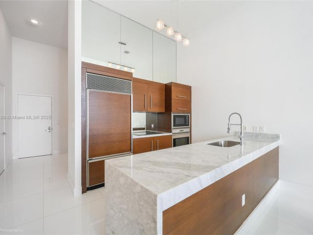 Apartment for sale  Unit #2807 - photo 6143508