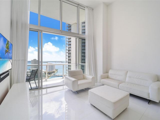 Apartment for sale  Unit #2807 - photo 6143513