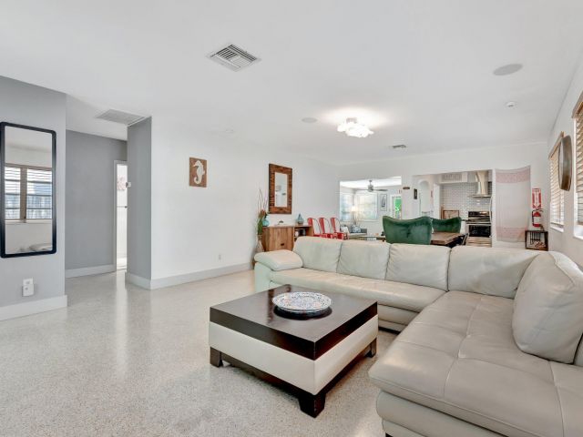 Home for rent at 1246 Johnson Street - photo 6143952