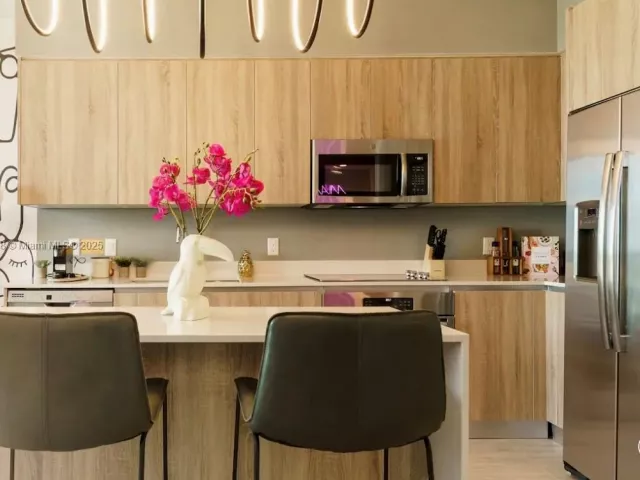 Apartment for sale  Unit #N-1011 - photo 6146185