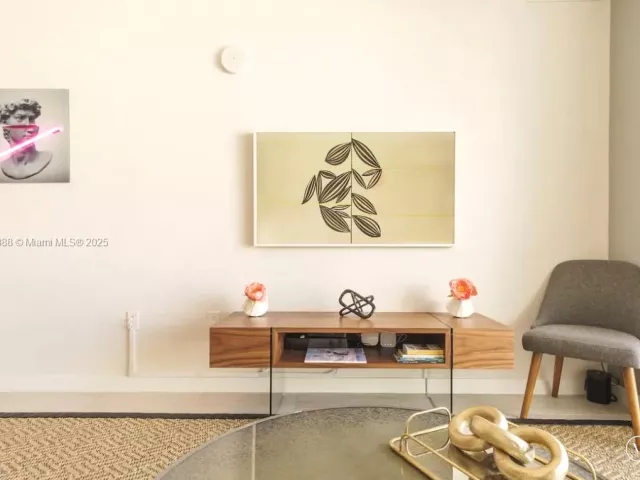 Apartment for sale  Unit #N-1011 - photo 6146190