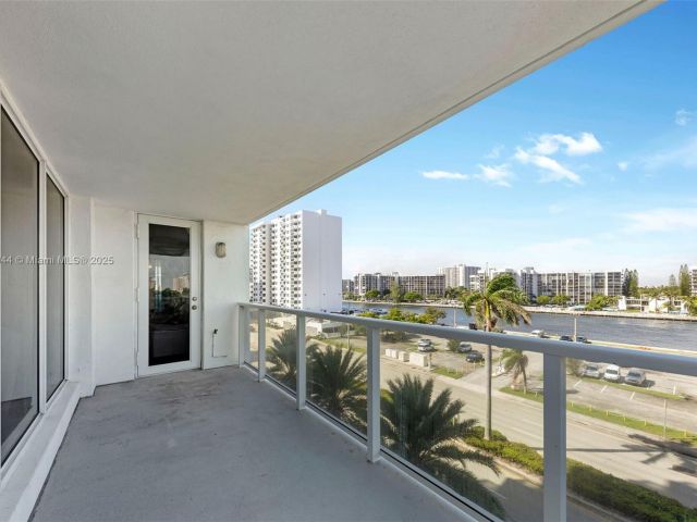 Apartment for sale  Unit #501N - photo 6145692