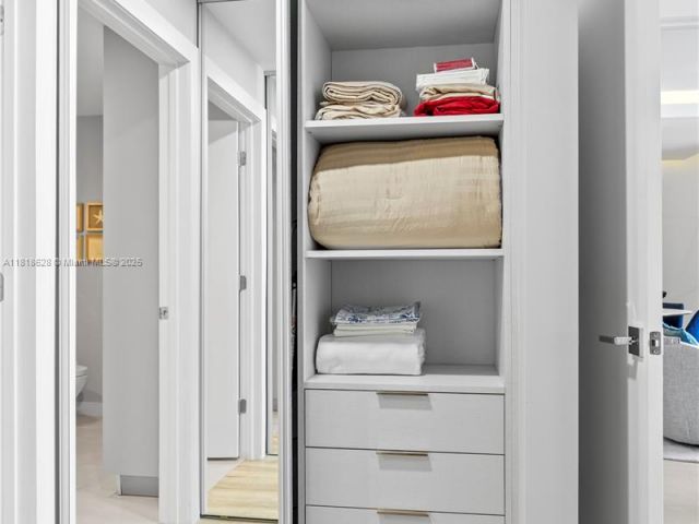 Apartment for sale  Unit #2203 - photo 6150615