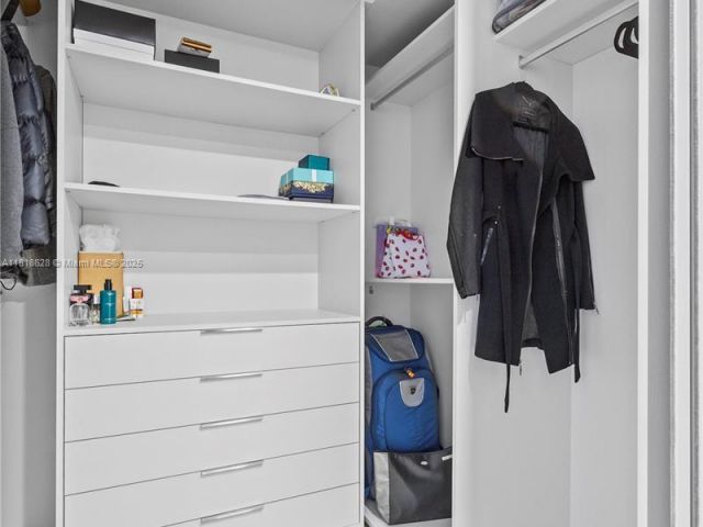 Apartment for sale  Unit #2203 - photo 6150617