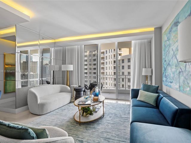 Apartment for sale  Unit #2203 - photo 6150625