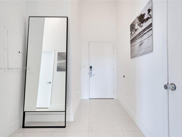 Apartment for sale  Unit #4004 - photo 6171752