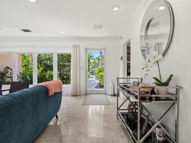 Home for sale at 1719 Poinsettia Dr - photo 6173415