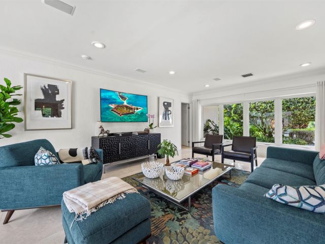 Home for sale at 1719 Poinsettia Dr - photo 6173416