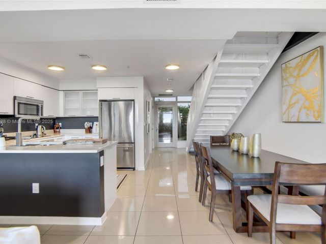 Home for rent at 3250 NE 1st Ave 550 - photo 6148565