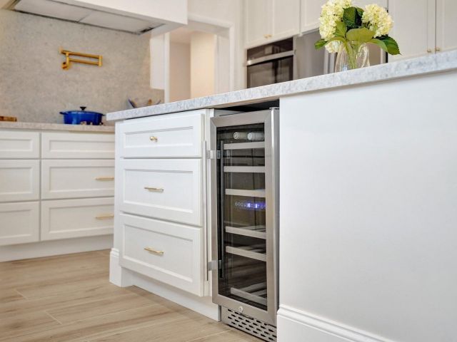 Home for sale at 1107 SE 13th Court - photo 6184485