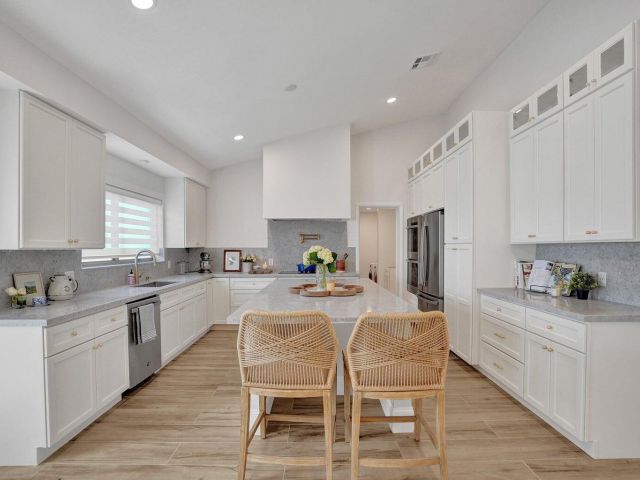 Home for sale at 1107 SE 13th Court - photo 6184488