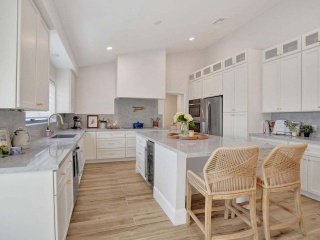 Home for sale at 1107 SE 13th Court - photo 6184489