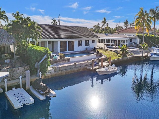 Home for sale at 1107 SE 13th Court - photo 6184492