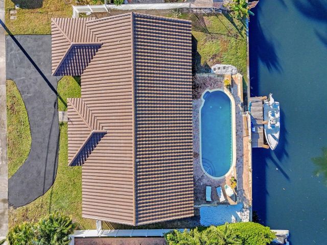 Home for sale at 1107 SE 13th Court - photo 6184493