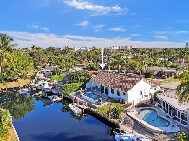 Home for sale at 1107 SE 13th Court - photo 6184494