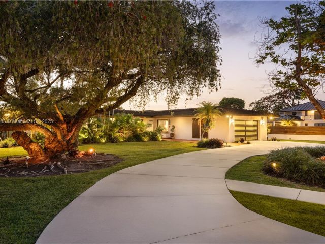 Home for sale at 9670 SW 96th Ct - photo 6163135