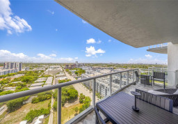 Apartment #1809 at Strada 315