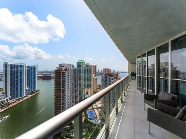 Apartment for sale  Unit #3604 - photo 6146783