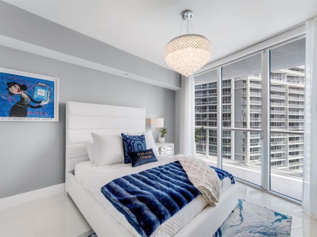 Apartment for sale  Unit #3604 - photo 6146791