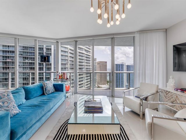 Apartment for sale  Unit #3604 - photo 6146796