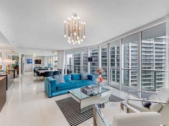 Apartment for sale  Unit #3604 - photo 6146799