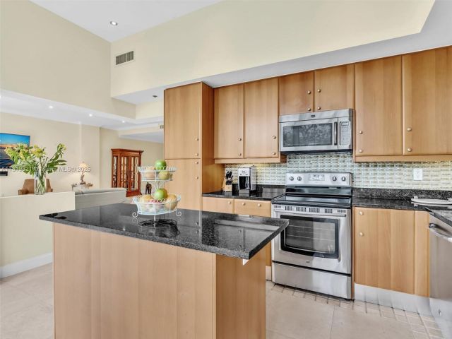 Home for sale at 16500 Collins Ave TH-10 - photo 6145251