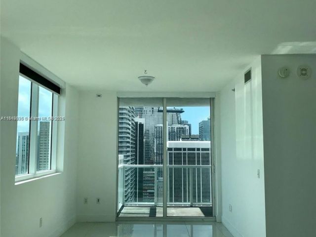 Apartment for rent  Unit #803 - photo 6180429