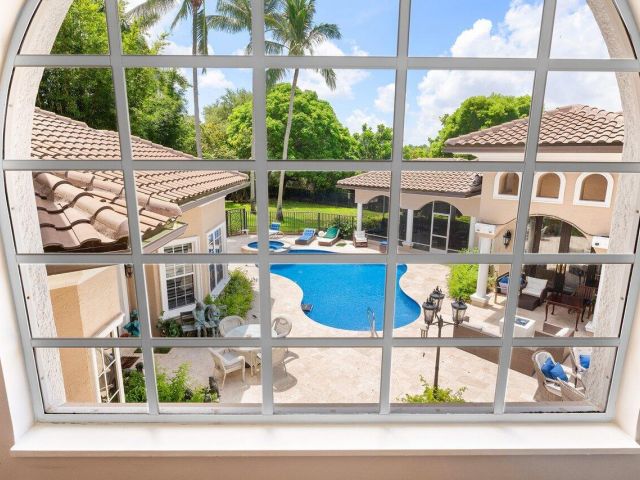 Home for sale at 16467 Brookfield Estates Way - photo 6214197