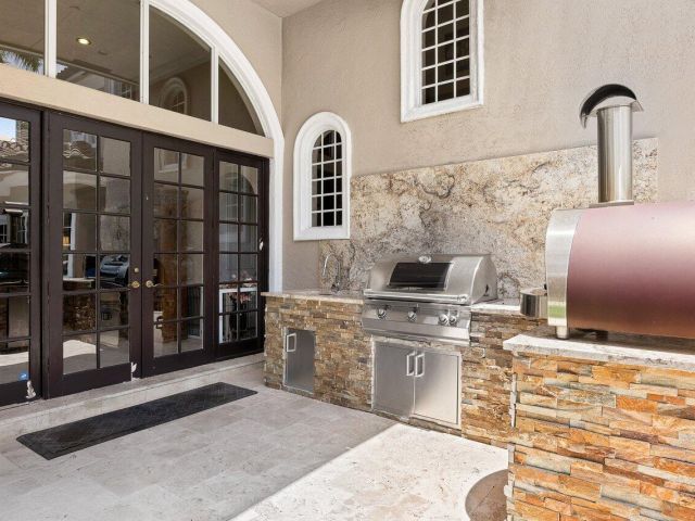 Home for sale at 16467 Brookfield Estates Way - photo 6214198